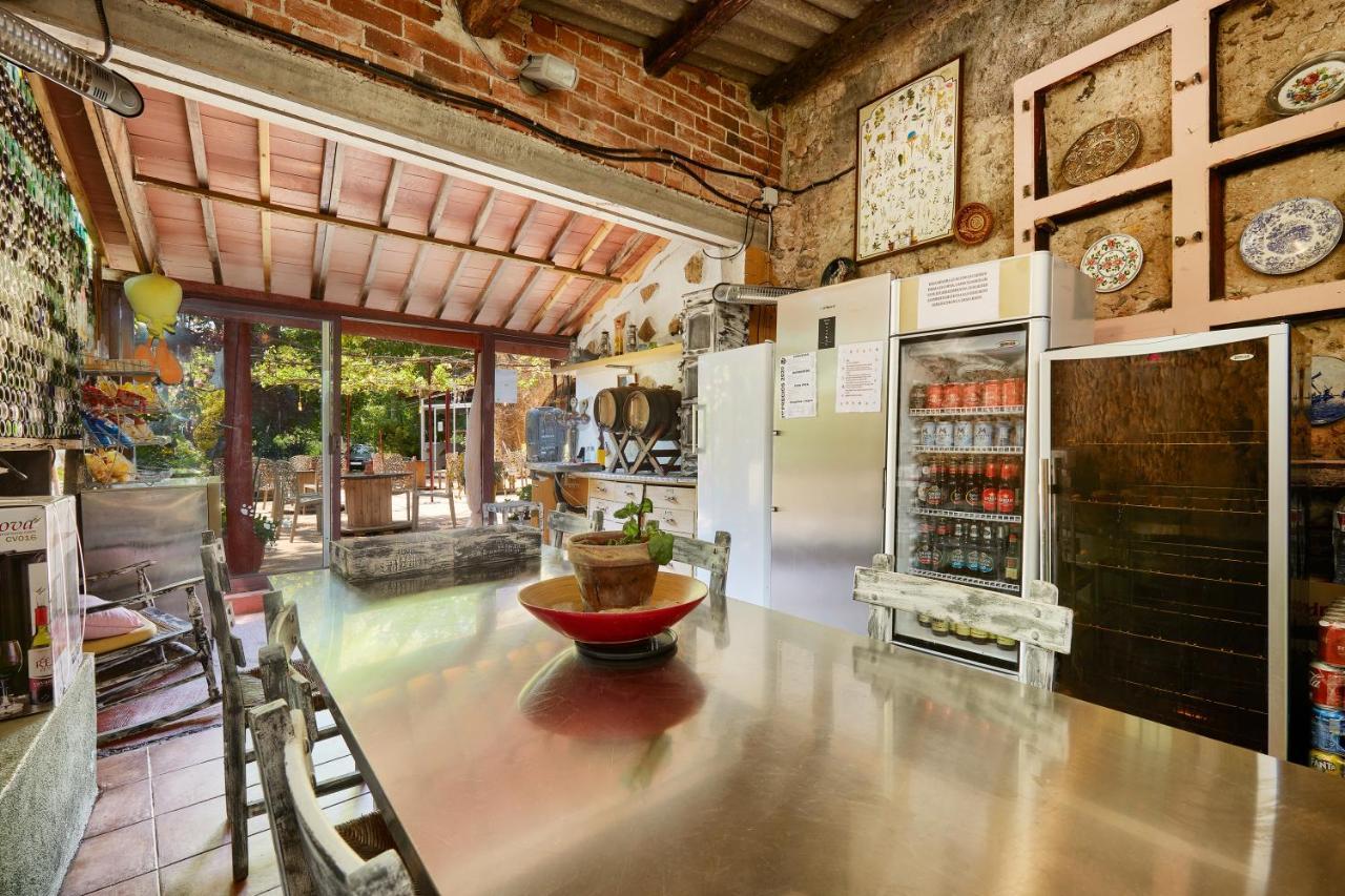B&B Mas Torrencito Pet Friendly Parets de Ampurdá Exterior photo